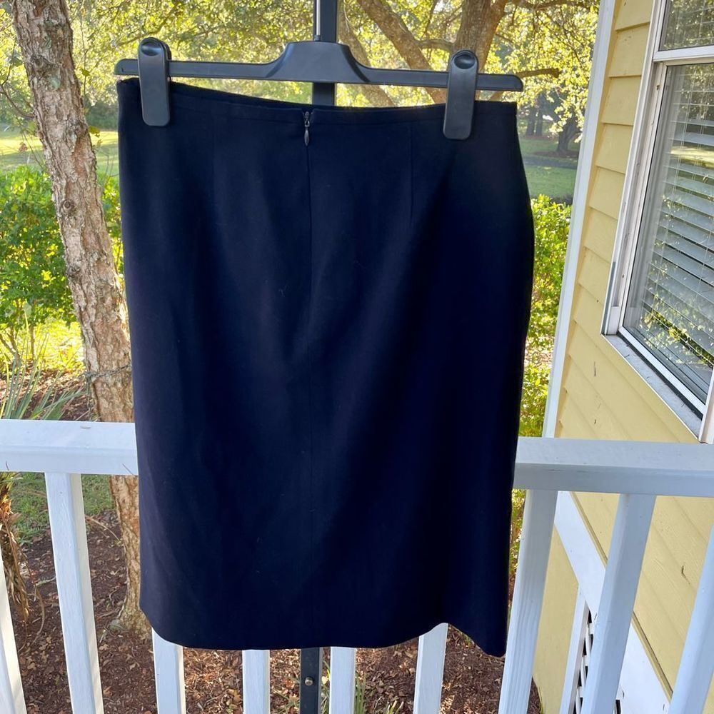 Giorgio Armani Black Pencil Suit Skirt - Picture 2 of 3
